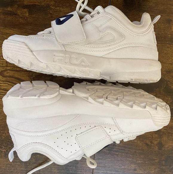 FILA Disruptors II White Platform Sneakers with Red Blue Velcro Logo Strap 8.5 - Picture 2 of 10